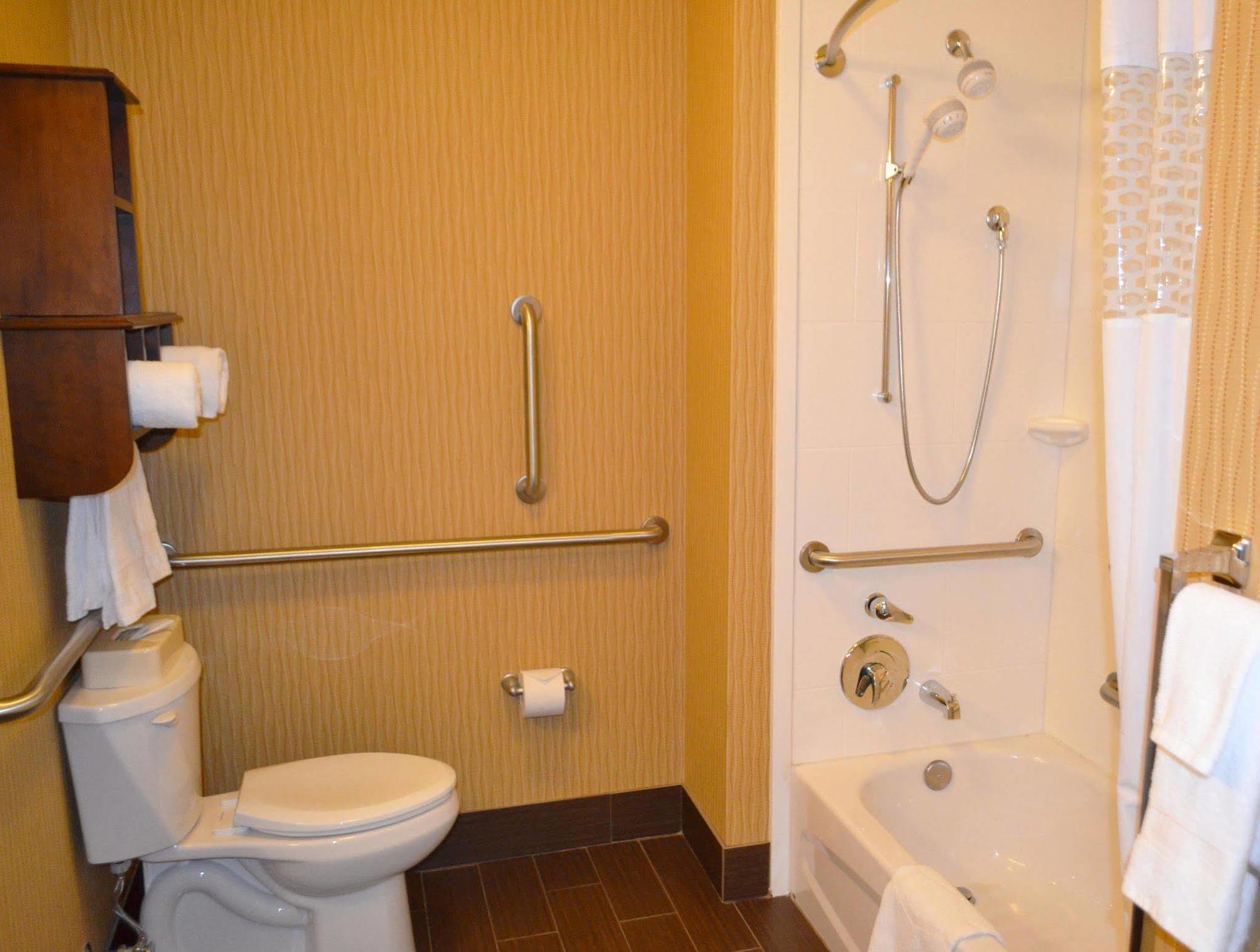 Hampton Inn Seattle/Everett Downtown Zewnętrze zdjęcie